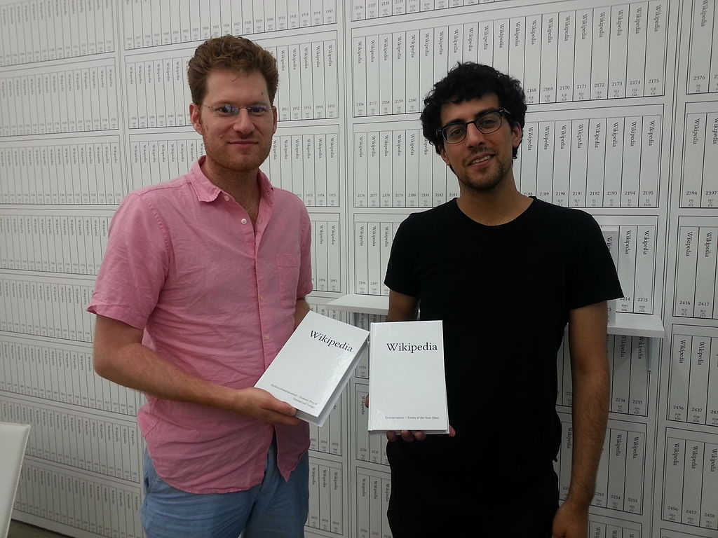 Wikipedia as a Printed Book 5