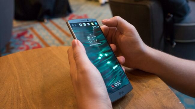 LG V10 display