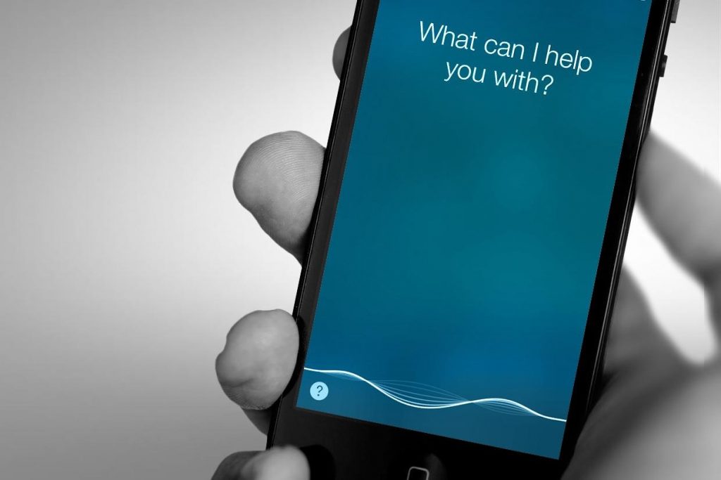WhatsApp soon to be blessed with Siri support